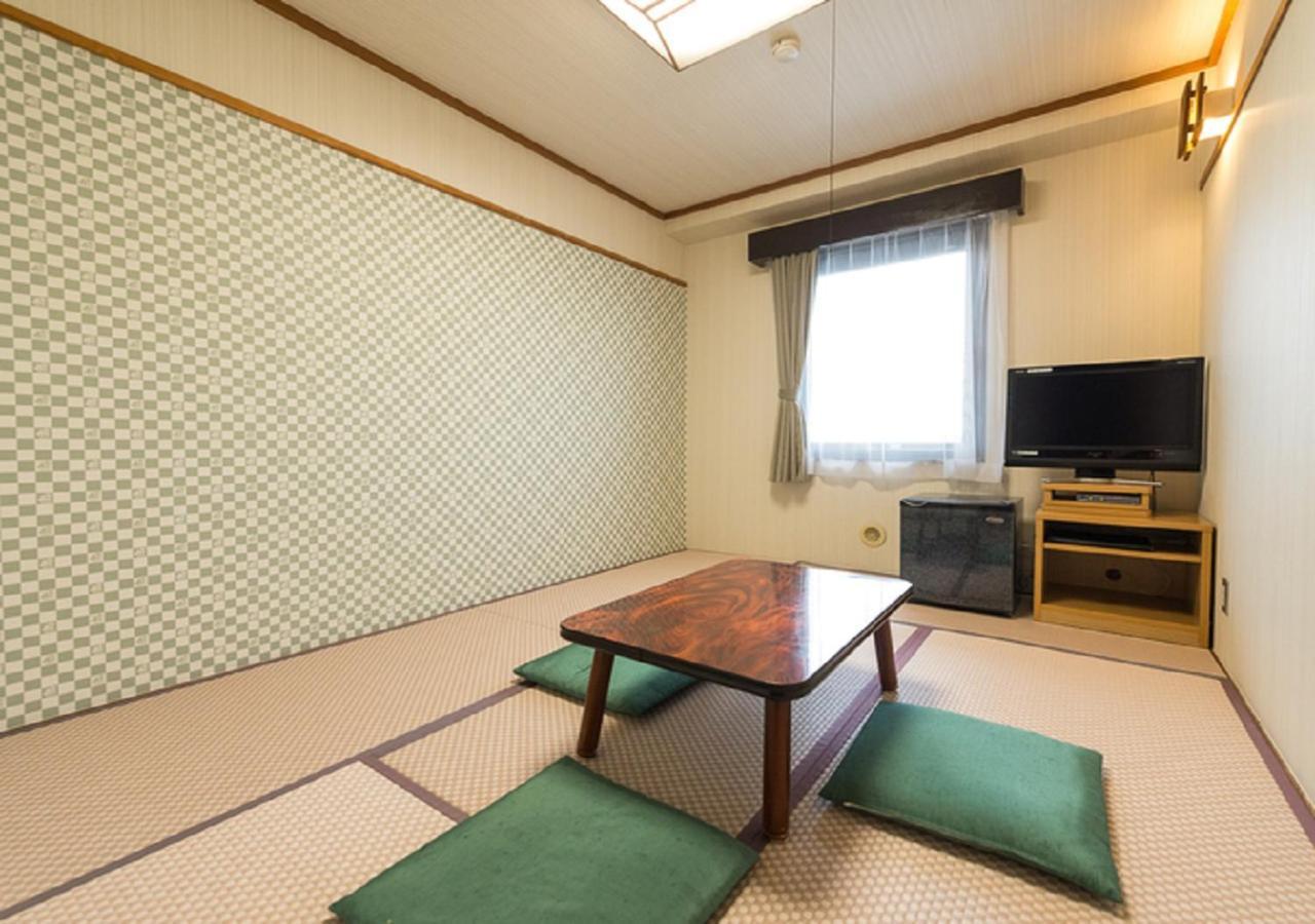 Hotel Livemax Kofu Kai Екстер'єр фото