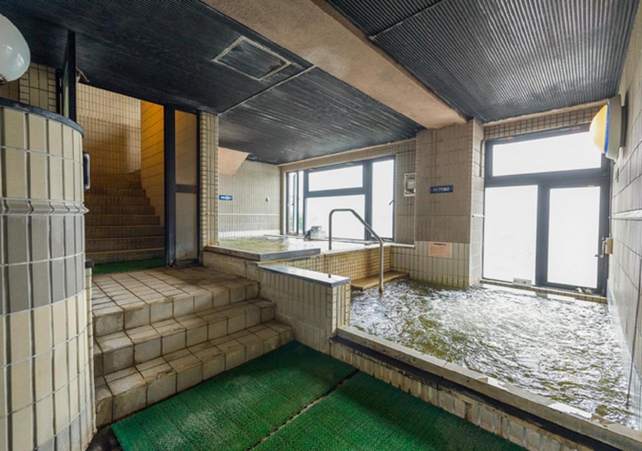 Hotel Livemax Kofu Kai Екстер'єр фото