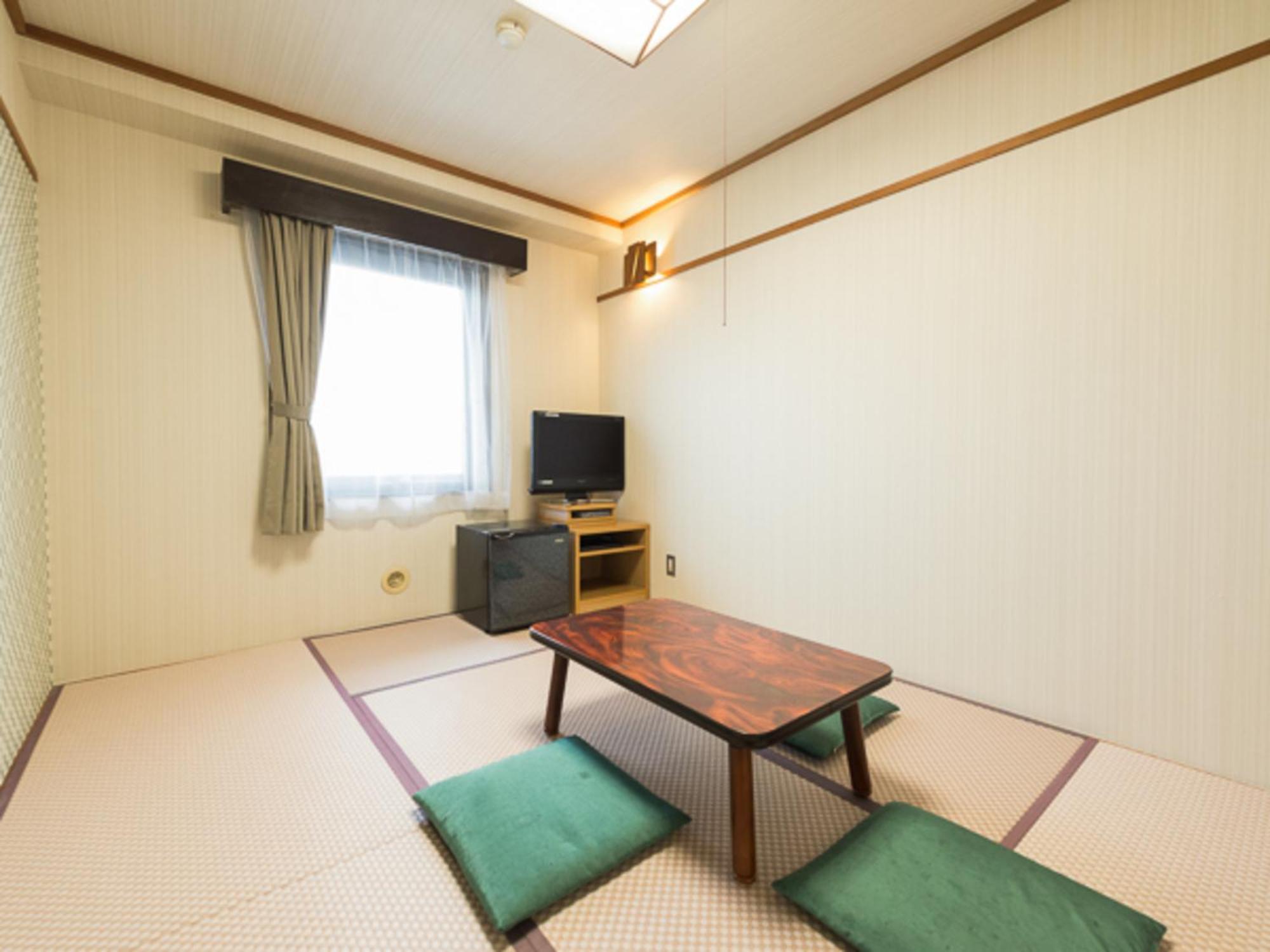 Hotel Livemax Kofu Kai Екстер'єр фото