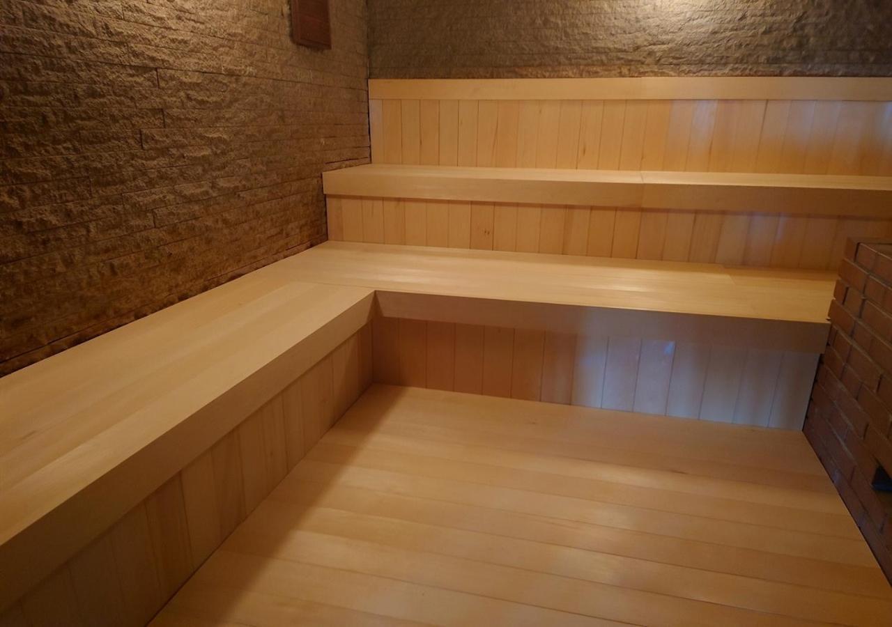 Hotel Livemax Kofu Kai Екстер'єр фото
